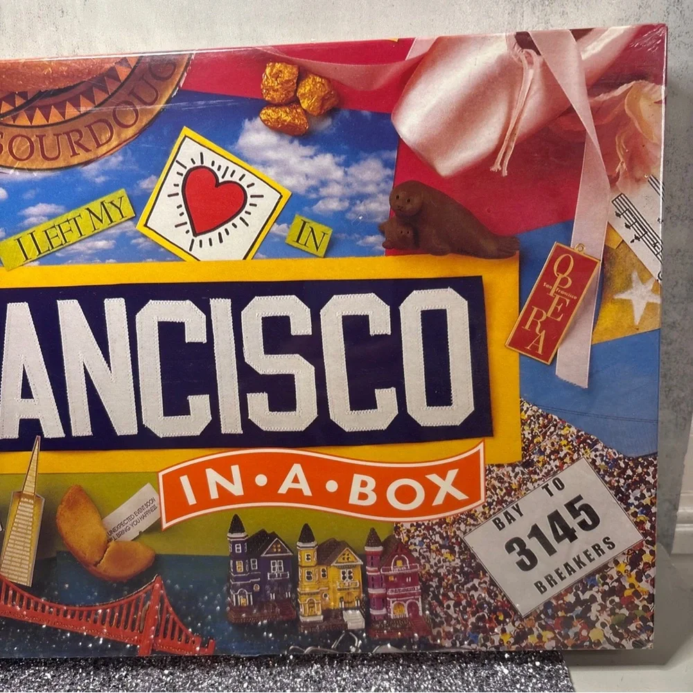 San Francisco In-A-Box Kids Puzzle & Game – Colorful Multicolor City Set